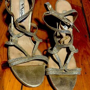 Gold Nina Heels size 9 1/2